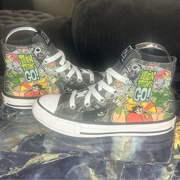 Converse Chuck Taylor Teen Titans | Kids | 13c | Good Condition - Picture 2 of 5